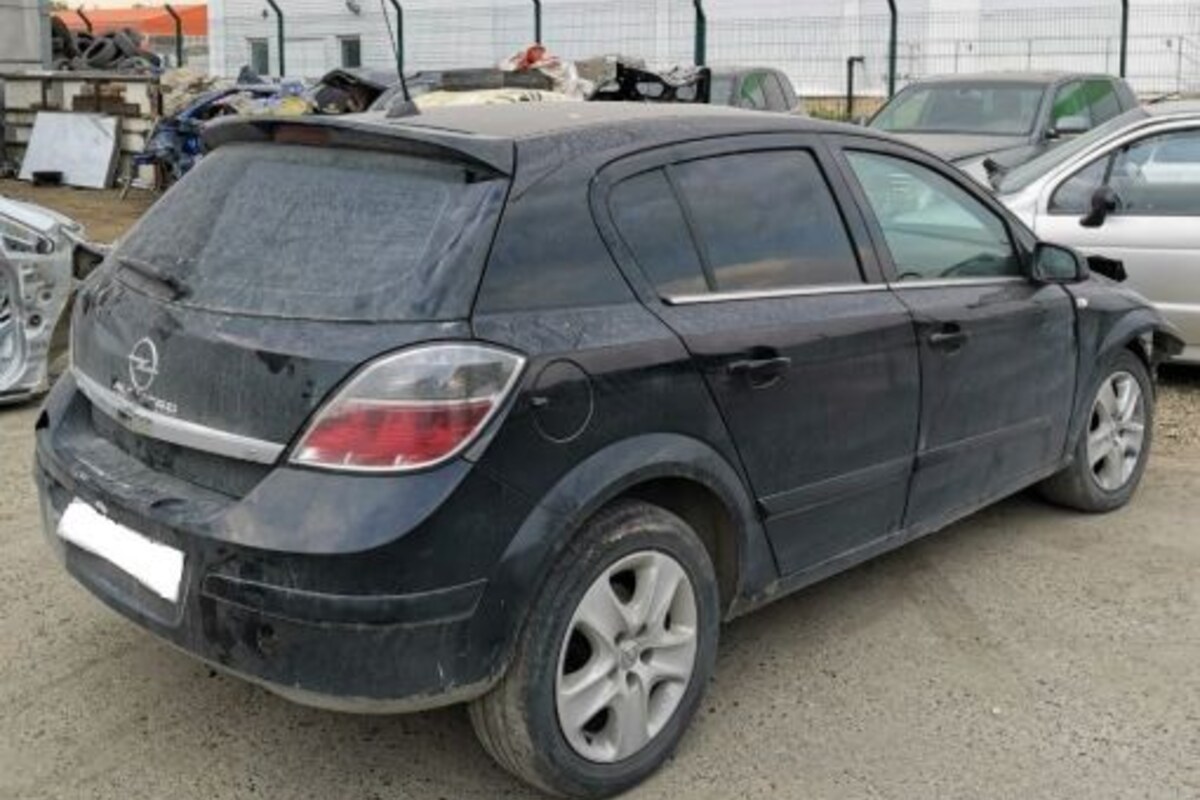 Toyota Camry XV70 2018